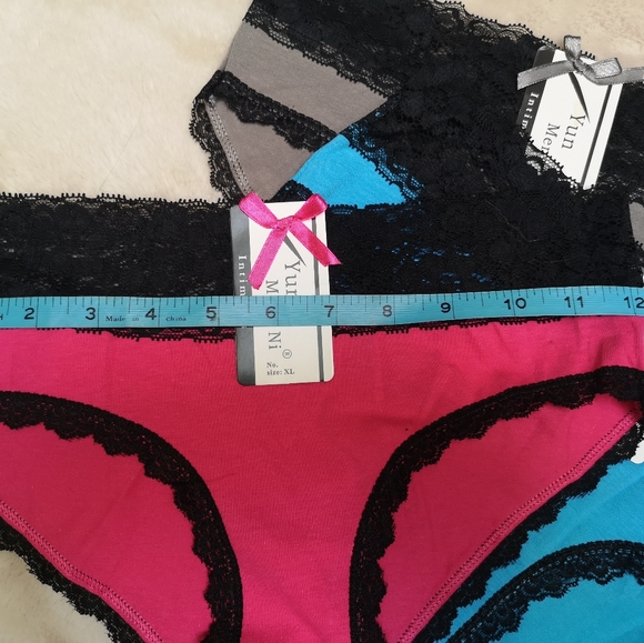 Bundle of Panties - Picture 2 of 4